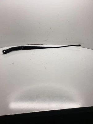 CIVIC     2003 Wiper Arm               1074380 - Image 1 of 4