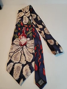 Tabasco Men's Silk Tie Necktie Oyster Shell Pepper Print - Imagen 1 de 6