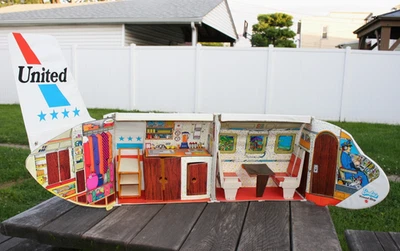 Vintage Barbie United Airlines Firend Ship Fold Out Commercial Airplane & Cart - Image 1 of 4