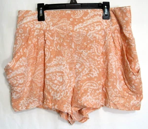 Pantaloncini Free People corallo paisley schiena elasticizzati tasche taglia media usati in ottime condizioni - Foto 1 di 4