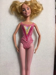 Mattel Disney Ballerina Prinzessin Aurora #CGF32 2014 Ballerina Arme - Bild 1 von 6