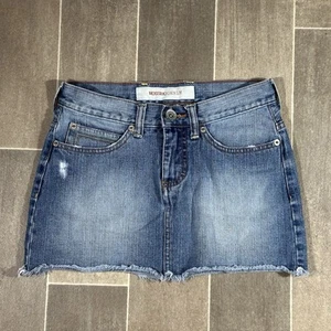 Mossimo A-Line Denim Skirt Women's Size 1 Blue 5-Pockert Raw Hem Distressed - Picture 1 of 9