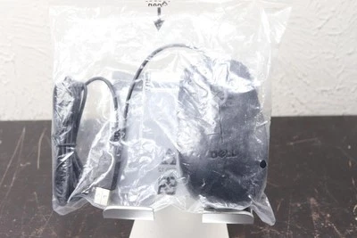 *NEW SEALED* OEM Dell 09RRC7 Optical USB Wired Mouse CN MS111-L - Image 1 of 3