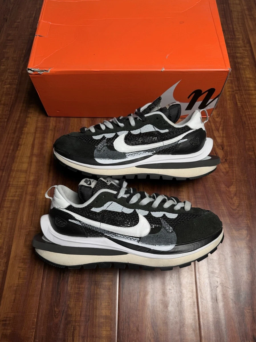 Nike Sacai x VaporWaffle Black White Men Sneakers - Size 11.5