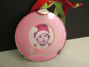 Christmas "Grandma's Little Present" Ornament Photo Frame by Mud Pie, New - Picture 1 of 3