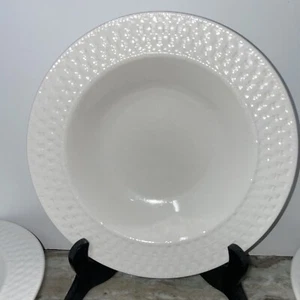 Oneida Gourmet white wicker 9” Soup Bowl Basket Weave Stoneware - Picture 1 of 9