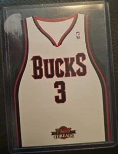 2010-11 Panini Threads Team Home White Jersey Brandon Jennings Card #28 BUCKS SP - Picture 1 of 2