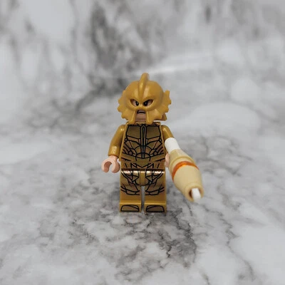 Минифигурка LEGO Atlantean Guard DC 76085 - Изображение 1 из 3
