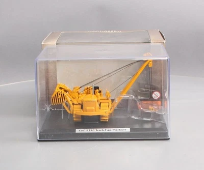 Norscot 55210 1:50 Caterpillar 572C Track Type Pipelayer with Metal - Image 1 of 3