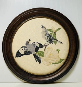 Needlepoint Bird & Flower Wall Art Framed Round 11” - Picture 1 of 4