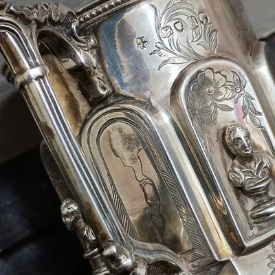 Impresionante taza de plata renacimiento gótico victoriano temprano c.1855 Foto 1 de 4