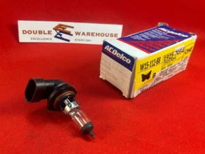 NOS OEM GM 1925-7054 ACDelco 9006 Headlight Bulb - Picture 1 of 2