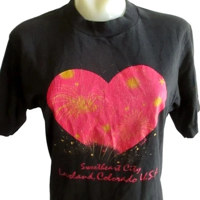 Camiseta Loveland Colorado Vintage Para Mujer Pequeña Puntada Única Corazón Años 80 EE. UU. S Foto 1 de 4