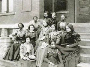 Postcard TN Nashville Fisk University Young Women Jr Normal Class 1890s MINT - Picture 1 of 1