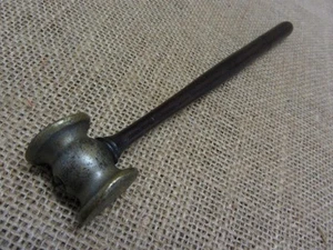 Martillo de latón vintage de 8" con mango de madera dura herramienta de mazo RARA antiguo 11322 - Imagen 1 de 1