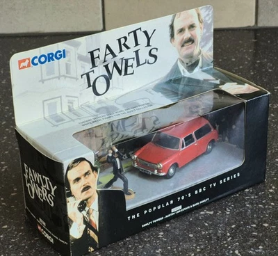 Corgi 00802 'FARTY TOWELS' headed Edition. Austin 1300 Estate & Basil Figure  - Image 1 of 4