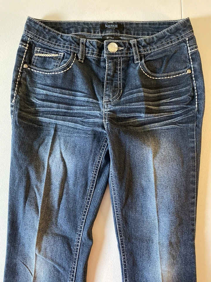 Squeeze New York Girls Sz 14 Blue Denim Jeans Star Design On Back Pocket (G8) - Image 1 of 4