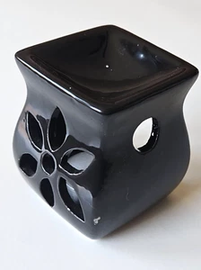 Floral Black Ceramic Essential Oil / Wax Burner - Picture 1 of 6