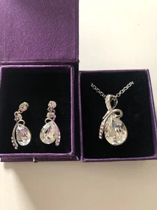 Silver Jewellery Set-Crystal - Picture 1 of 6