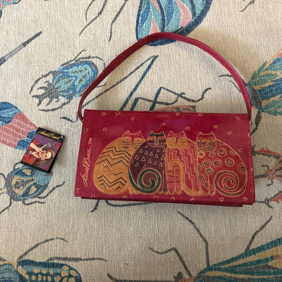 Bolso de Mano Laurel Burch Cuatro Gatos Cuero Rojo/Fuchia/Rosa De Colección *RARO* NUEVO CON ETIQUETAS Foto 1 de 4