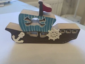 3d Pirate Ship Skull Cross Bones Wooden Shape Decor freestanding 115mm x 75mm - Picture 1 of 3