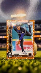 2025 Topps Holiday Tarik Skubal H74 GOLD Holiday Lights Variation SP TIGERS - Bild 1 von 2