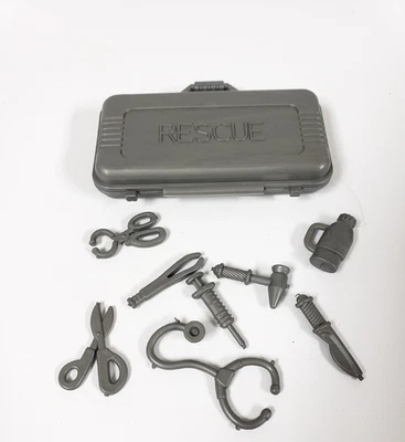 Wild Republic Children's SAFARI QUEST GIRAFFE ADVENTURE Accessories Rescue Kit - Image 1 of 4