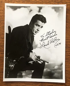 Vintage Hand Signed LASH LARUE 8X10 B&W Photo Film Cowboy KING OF THE BULLWHIP - Picture 1 of 3