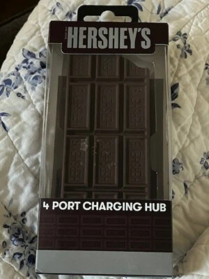 Hershey’s 4 port USB Charging Hub 3 USB-A 2.0 USB-C Charger Hersheys NIB sealed - Image 1 of 2