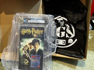 IGS bewertet 8,5-7 postfrisch VERSIEGELT ORIGINAL 2003 Harry Potter VHS mit Coca-Cola Promo! - Bild 1 von 3
