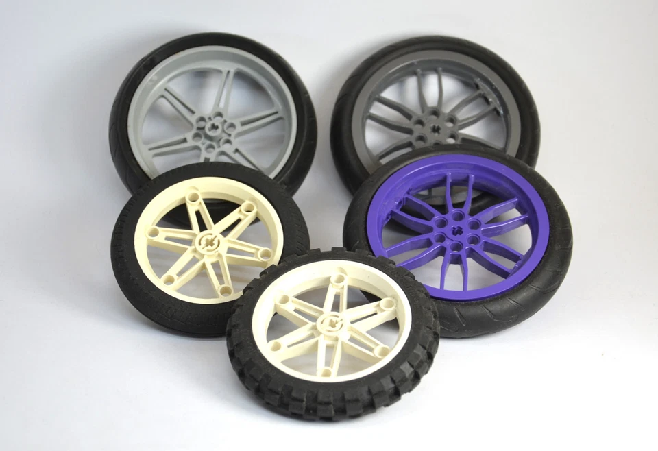 LEGO® Technic™ Motorrad Reifen Rad Räder zur Wahl - Bild 1 von 1