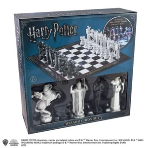 Harry Potter Wizard Chess Set by Noble Collection NN9002 - Picture 1 of 1