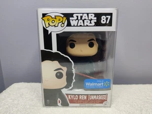 Funko Pop Star Wars Kylo Ren Unmasked Walmart Exclusive #87 con protezione - Foto 1 di 8