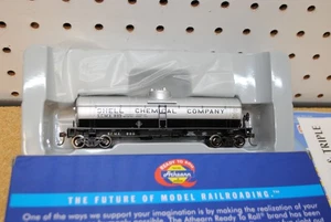 Athearn ATH29333 Shell Oil Company Single Dome Tank Car #899 HO-Scale - Picture 1 of 3