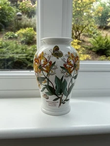 Portmerion Vase botanical garden honey suckle vase - Picture 1 of 5