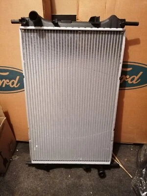 Radiator ford Transit Original New 00/06 Diesel Only Cod. 1104319 - Image 1 of 2