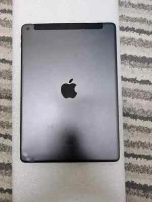 Apple iPad 8th Gen 32GB Wi-Fi + 4G motherboard with housing with touch ID - Image 1 of 4