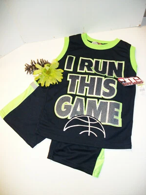 Conjunto de 4 camisetas sin mangas y pantalones cortos de baloncesto TUFF BOYS para niños nuevos con etiquetas  Foto 1 de 4