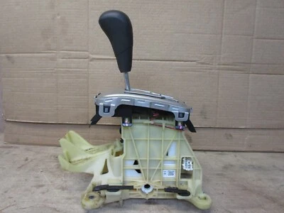 14 15 16 17 Mitsubishi Mirage transmisión automática palanca de cambios Foto 1 de 4