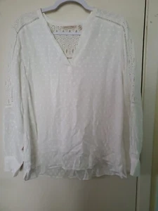 Soft Surroundings Top Blouse M Womens Long Sleeve Ivory Cream Rayon Blend - Picture 1 of 11