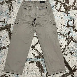Vintage Levis Silvertab Cargo Pants Size 32x31 Khaki Baggy 90s Y2K - Picture 1 of 10