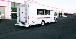 22ft KITCHEN CUSTOM BUILD BY ROLLING KITCHENS CUSTOM FOOD TRUCKS
