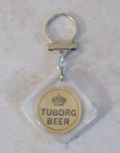 Antik Bier Schlüsselanhänger Frankreich Automobilia Tuborg weiß Kunststoff Vintage - Bild 1 von 2