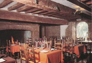 La Bastide de Lacroix-Falgarde Restaurant Bar Interior France 1980s Postcard - Picture 1 of 2