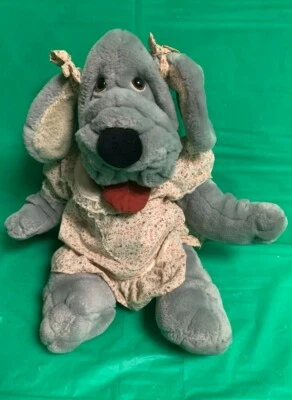 Marioneta de perro de Ganzbros Toys LTD - 16" de colección 1981 peluche arrugas Foto 1 de 4