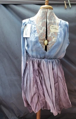 Disfraz de Baile, Adulto Mediano ACUARELA Pintado a Mano EE. UU. Vestido Lírico Foto 1 de 4