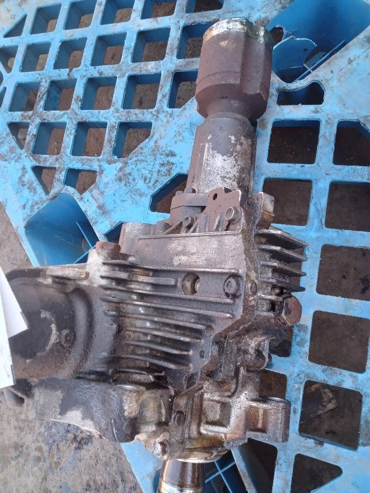 Transfer Case 2.3L Turbo Thru 03/31/12 Fits 07-12 MAZDA CX-7 361125 - Image 1 of 4