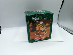 TRIM A HOME BAYBERRY VILLAGE CASA DE PORCELANA ILUMINADA CASA DE CORTE CON CAJA - Imagen 1 de 7