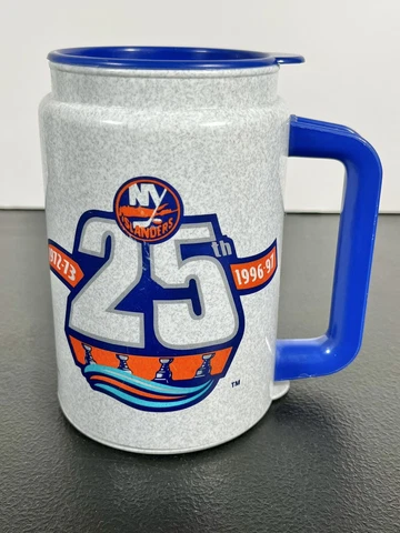 NHL Hockey New York Islanders 25th Anniversary Whirley Travel Cup/Mug Blue Cover