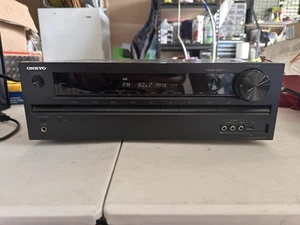 Onkyo AV Receiver HT-R391 - Picture 1 of 2